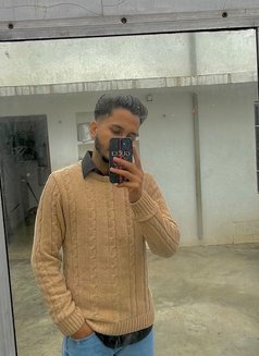 Aryan - Male escort in Chandigarh Photo 1 of 4