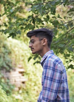 Aryan - Male escort in Chandigarh Photo 2 of 3