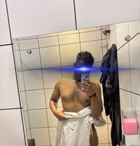 Aryan - Male escort in Chandigarh