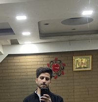 Aryan - Acompañantes masculino in Gurgaon