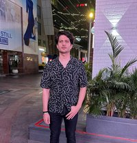 Aryan - Male escort in Gurgaon