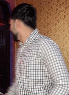 Aryan - Acompañantes masculino in Gurgaon Photo 1 of 1