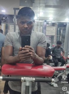 Aryan - Acompañantes masculino in Hyderabad Photo 1 of 2