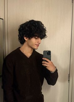 Aryan - Male escort in Indore Photo 1 of 5