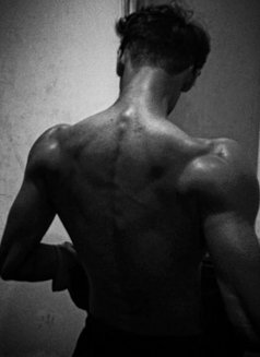 Aryan - Male escort in Lucknow Photo 1 of 1