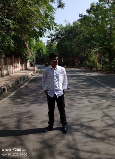 Aryan - Male escort in Mumbai Photo 3 of 3