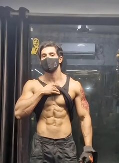Aryan - Acompañantes masculino in Mumbai Photo 2 of 4