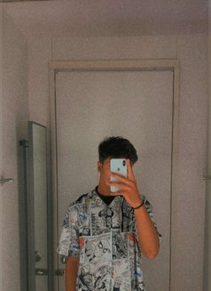 Aryan - Male escort in Mumbai Photo 5 of 5