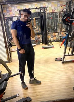 Aryan - Male escort in New Delhi Photo 2 of 3