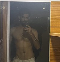 Aryan - Male escort in New Delhi