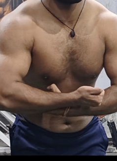 Aryan - Male escort in New Delhi Photo 1 of 4