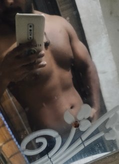 Aryan - Acompañantes masculino in New Delhi Photo 5 of 5