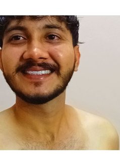 Aryan - Male escort in New Delhi Photo 2 of 4