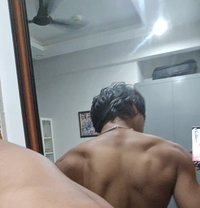 Aryan - Male escort in Noida