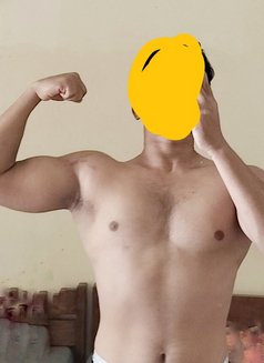 Aryan - Acompañantes masculino in Pune Photo 7 of 9