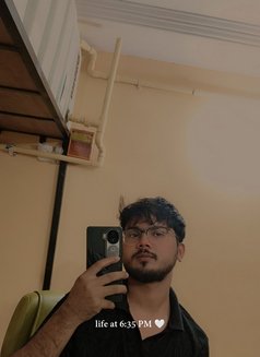 Aryan - Male escort in Pune Photo 1 of 3