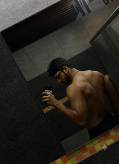 Aryan Individual Escort - Male escort in Ahmedabad Photo 5 of 5