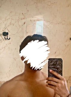 Aryan New Hot Sexy Lightskin - Acompañantes masculino in Nairobi Photo 1 of 8