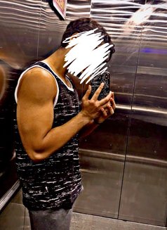 Aryan New Hot Sexy Lightskin - Acompañantes masculino in Nairobi Photo 3 of 8