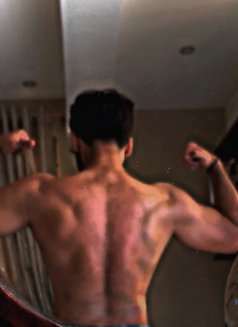 Aryan New Hot Sexy Lightskin - Acompañantes masculino in Nairobi Photo 5 of 8