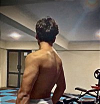 Aryan New White Escort - Male escort in Nairobi