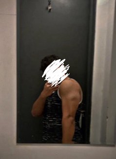 Aryan New White Escort - Male companion in Nairobi Photo 10 of 10