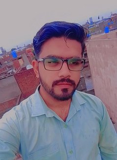 Aryan - Acompañantes masculino in Lahore Photo 6 of 7