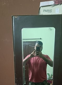 Aryan Singh - Acompañantes masculino in Bhopal Photo 1 of 1