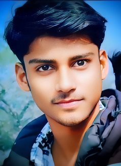 Aryan Singh - Acompañantes masculino in Surat Photo 3 of 4