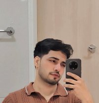 Aryan High Class escort - Male escort in New Delhi