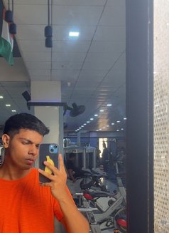 Aryan….🤍 - Acompañantes masculino in Ahmedabad Photo 1 of 5