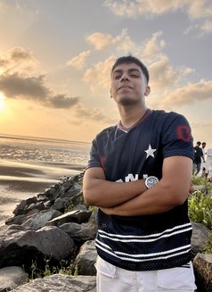 Aryan….🤍 - Acompañantes masculino in Ahmedabad Photo 5 of 5