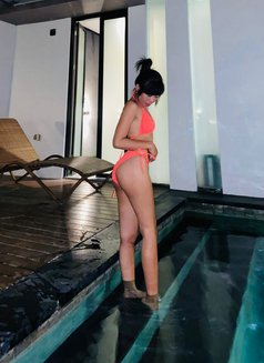 Aryna25 - dominatrix in Bali Photo 2 of 7