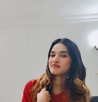 Arzo Pakistani - puta in Muscat