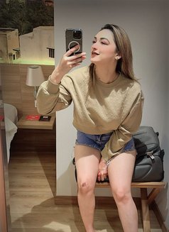 Arzoo Indian Vip Model - escort agency in Dubai Photo 1 of 3