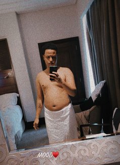 Asad - Male escort in Cairo Photo 1 of 1