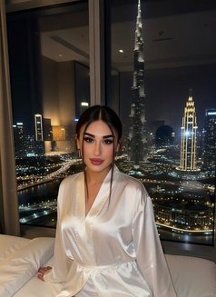 Asal Vip - Transsexual escort in Muscat Photo 1 of 9