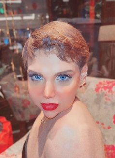 اصيل الدلوعAseel AlDalouGCC - Transsexual escort in Al Manama Photo 27 of 28