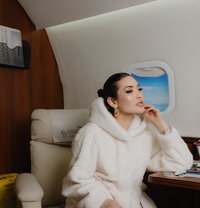 Asem - escort in Lyon