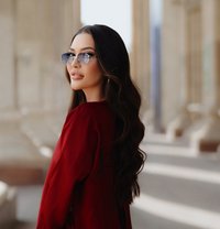 Asem - escort in Budapest