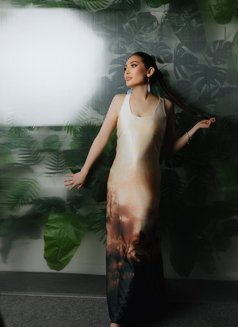 Asem - escort in Bordeaux Photo 6 of 6