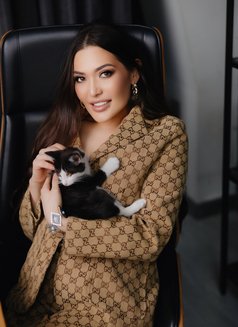 Asem - escort in Brussels Photo 7 of 8