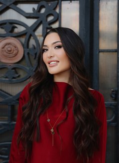 Asem - puta in Copenhagen Photo 2 of 4