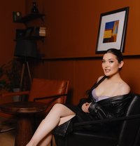 Asem - puta in Düsseldorf