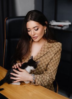 Asem - escort in Malmö Photo 4 of 6