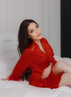 Asem - escort in Vancouver Photo 1 of 6