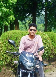 Asfia Ahammed - Male escort in Dhaka Photo 3 of 3