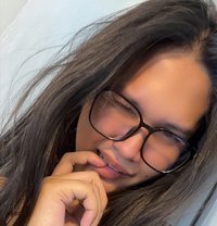 Ash - escort in Hamilton, Canada