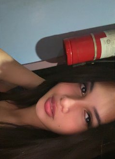 Ash - escort in Hamilton, Canada Photo 4 of 10