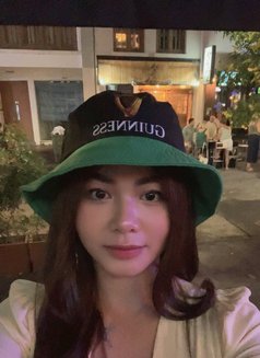 Ash - escort in Hong Kong Photo 3 of 11